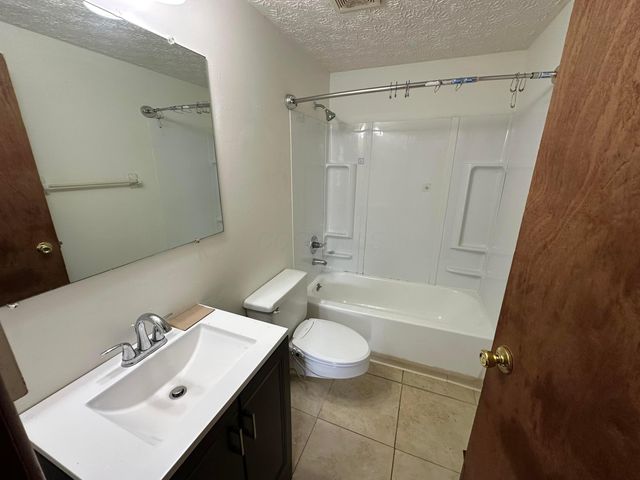 2516 Nassau Drive, A, Columbus, OH 43232