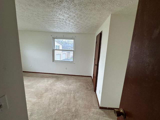 2516 Nassau Drive, A, Columbus, OH 43232