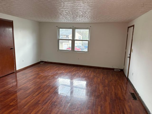 2516 Nassau Drive, A, Columbus, OH 43232