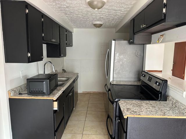 2516 Nassau Drive, A, Columbus, OH 43232