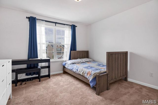 204 Charlestowne Place Drive, St Charles, MO 63301