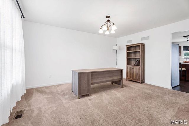 204 Charlestowne Place Drive, St Charles, MO 63301