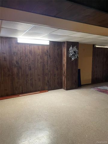 13958 Champagne Drive, Sterling Heights, MI 48312