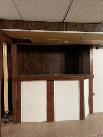 13958 Champagne Drive, Sterling Heights, MI 48312