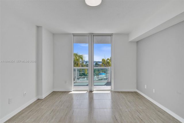 7900 Harbor Island Dr 711, North Bay Village, FL 33141