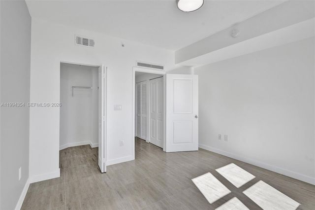 7900 Harbor Island Dr 711, North Bay Village, FL 33141