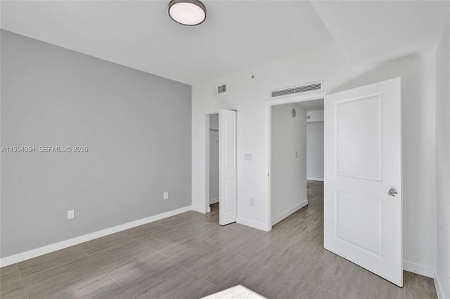 7900 Harbor Island Dr 711, North Bay Village, FL 33141