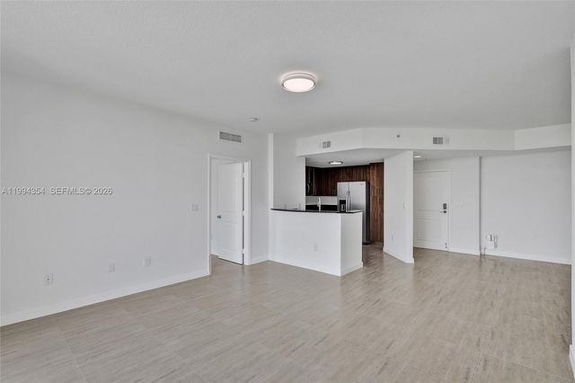 7900 Harbor Island Dr 711, North Bay Village, FL 33141