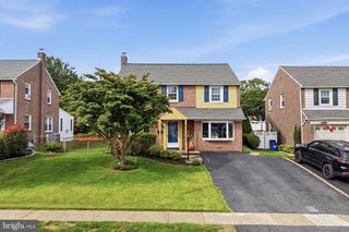 141 FLINTLOCK RD, Drexel Hill, PA 19026