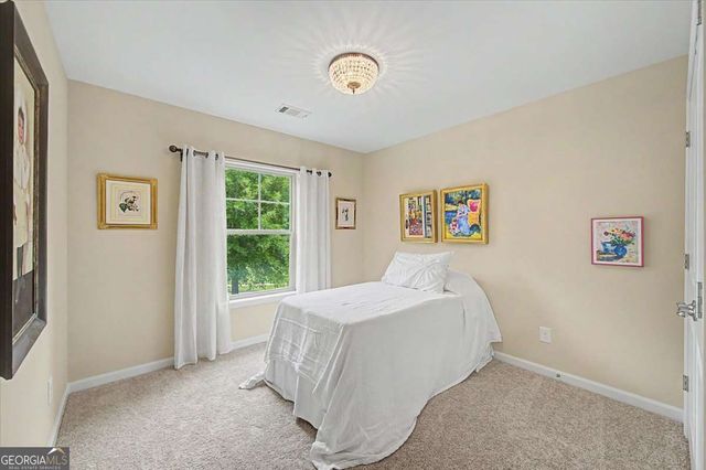 811 Ravenstone Way, Canton, GA 30115