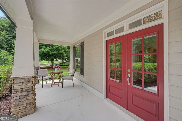 811 Ravenstone Way, Canton, GA 30115