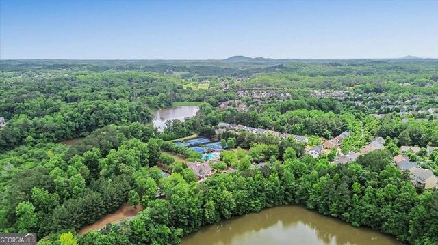 811 Ravenstone Way, Canton, GA 30115