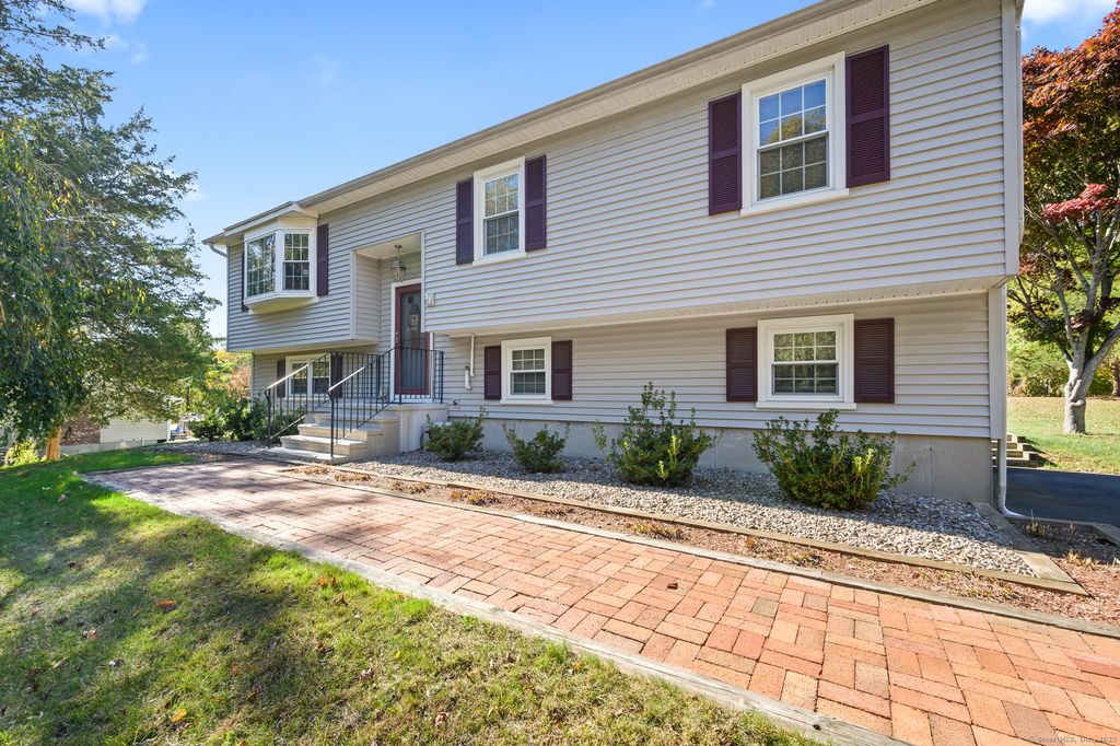 120 Straitsville Road, Prospect, CT 06712