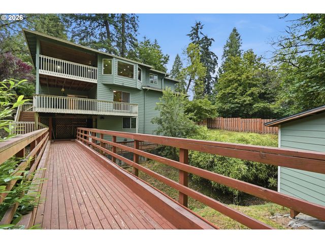 5099 WOODWINDS Ct, West Linn, OR 97068