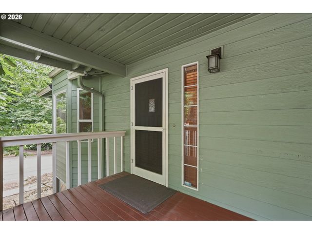 5099 WOODWINDS Ct, West Linn, OR 97068