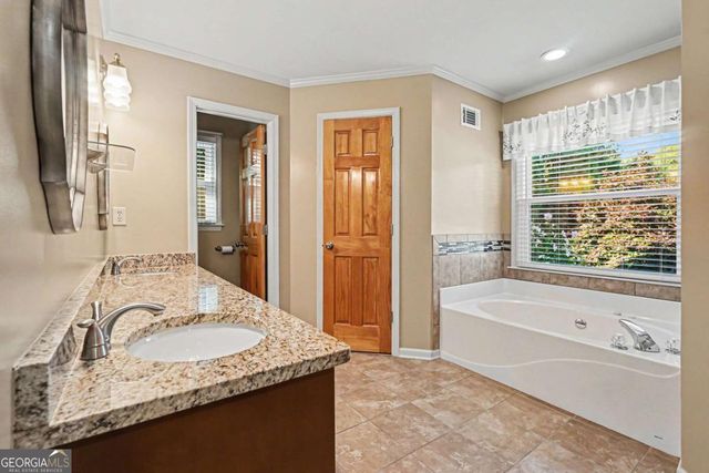 2822 Green Road, Loganville, GA 30052