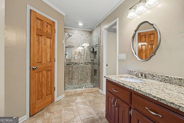 2822 Green Road, Loganville, GA 30052