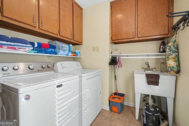2822 Green Road, Loganville, GA 30052