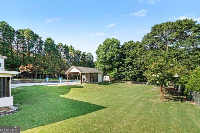2822 Green Road, Loganville, GA 30052
