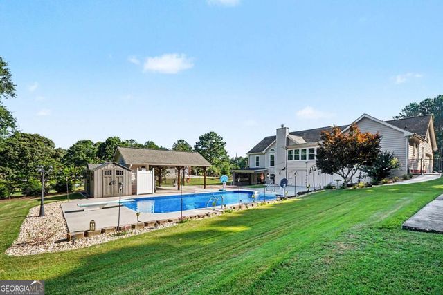 2822 Green Road, Loganville, GA 30052