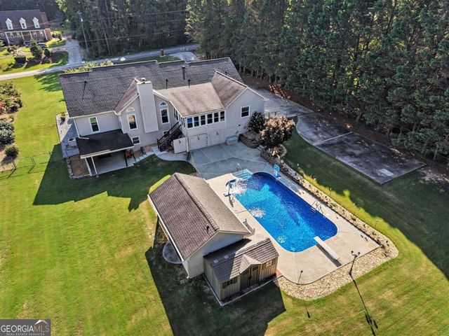 2822 Green Road, Loganville, GA 30052