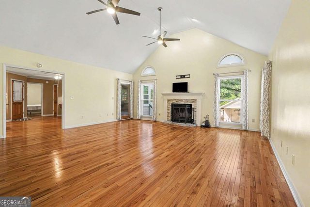 2822 Green Road, Loganville, GA 30052