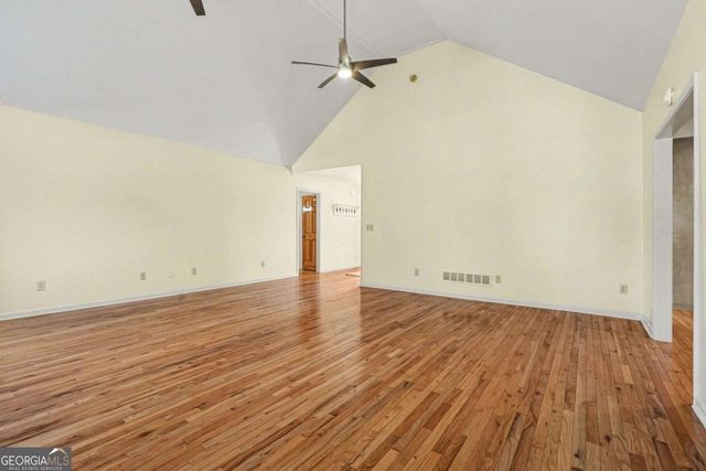 2822 Green Road, Loganville, GA 30052