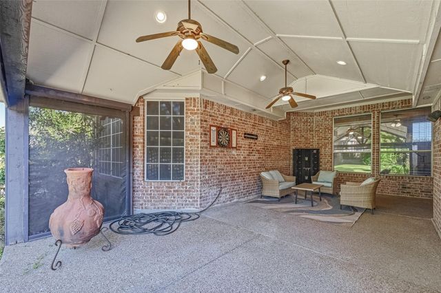 2085 Club Lake Circle, Rockwall, TX 75087