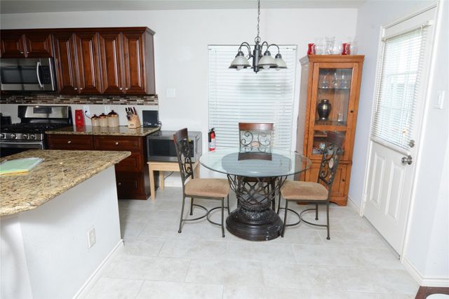 7218 Autumn Bluff Lane, Richmond, TX 77407