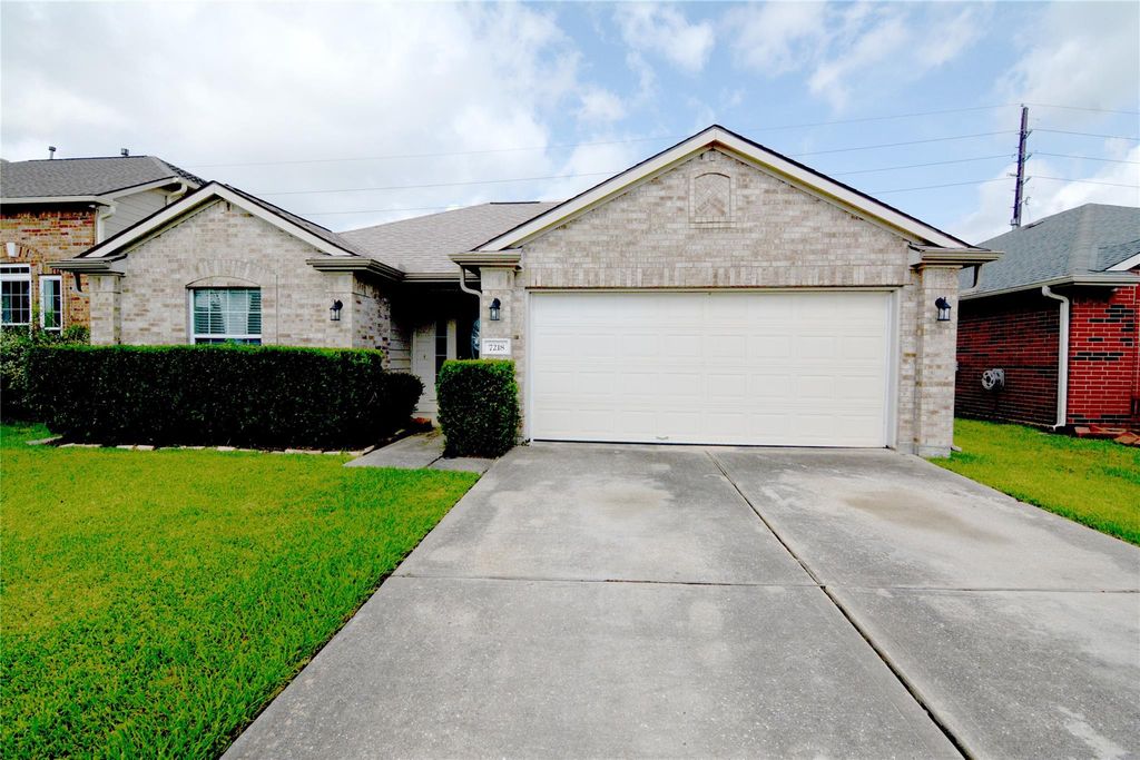 7218 Autumn Bluff Lane, Richmond, TX 77407