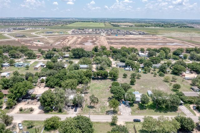 143 Quail Ridge DR, Kyle, TX 78640