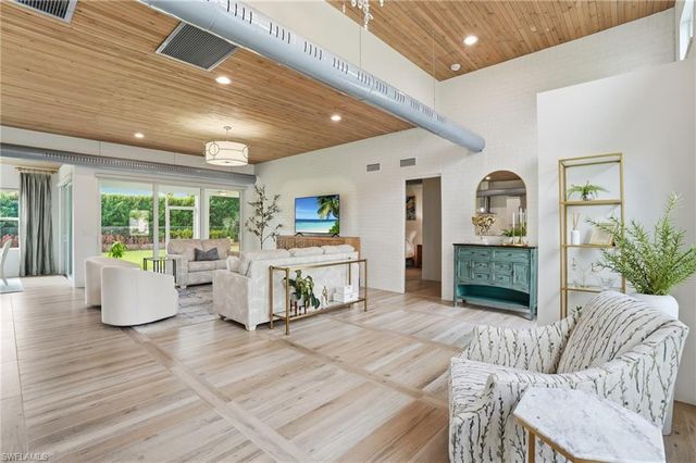 7920 Twin Eagle LN, Fort Myers, FL 33912