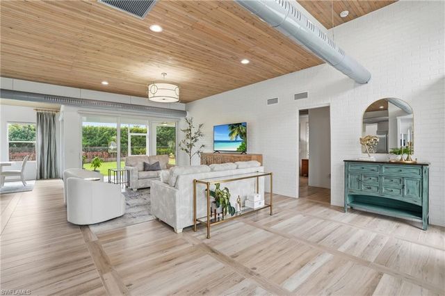 7920 Twin Eagle LN, Fort Myers, FL 33912