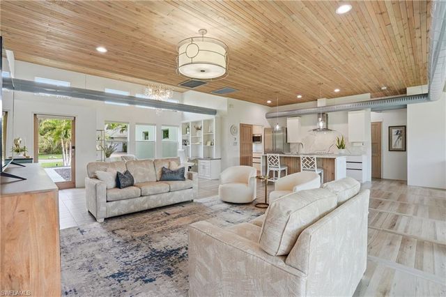 7920 Twin Eagle LN, Fort Myers, FL 33912