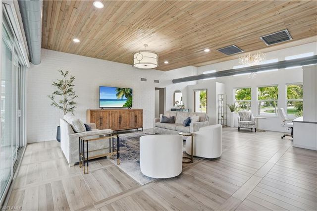 7920 Twin Eagle LN, Fort Myers, FL 33912