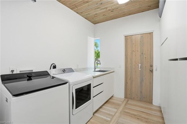 7920 Twin Eagle LN, Fort Myers, FL 33912