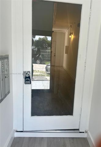 842 Himmarshee St 2, Fort Lauderdale, FL 33312