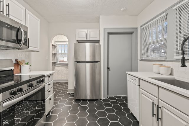 517 N Emerson Avenue, Indianapolis, IN 46219