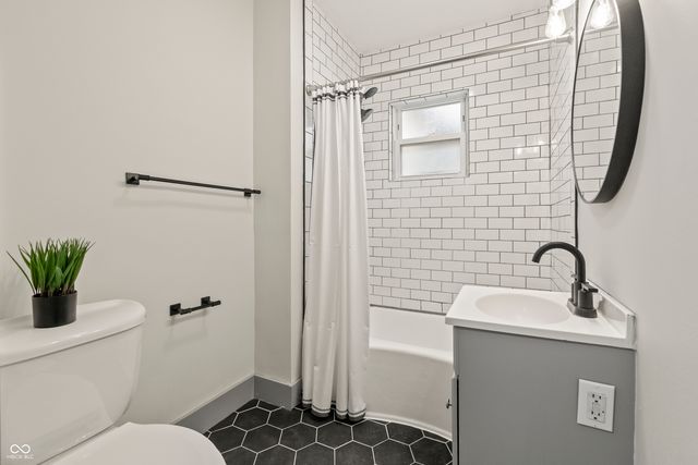 517 N Emerson Avenue, Indianapolis, IN 46219