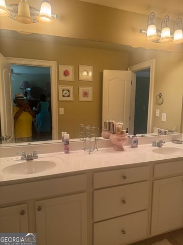 148 Durham Lake Parkway, Fairburn, GA 30213