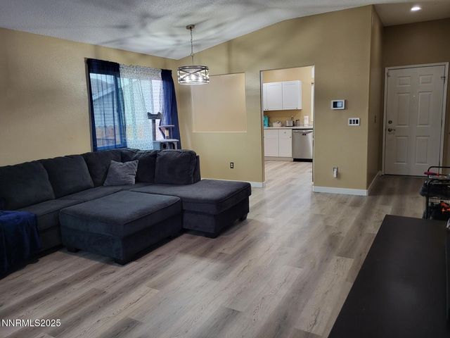 7871 Anchor Point Court, Reno, NV 89506