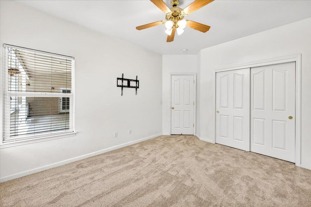 Image 49 of property listing at 1528 S Exeter Court, Visalia, CA 93292
