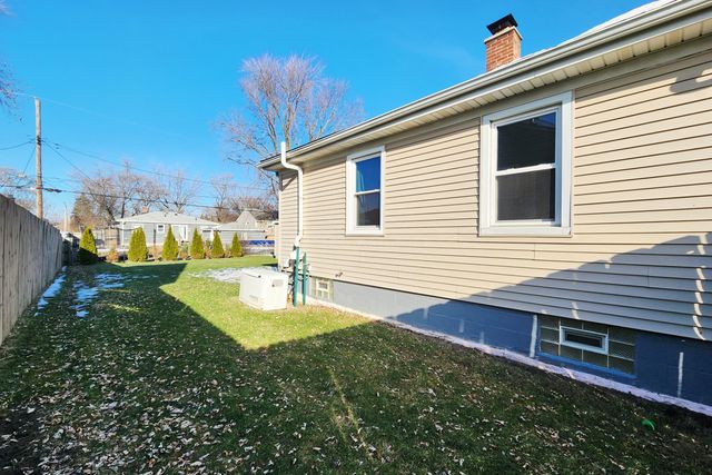 3303 Eder Street, Highland, IN 46322