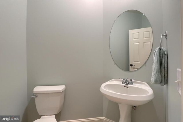485 SEEDLING CT, Mechanicsburg, PA 17055