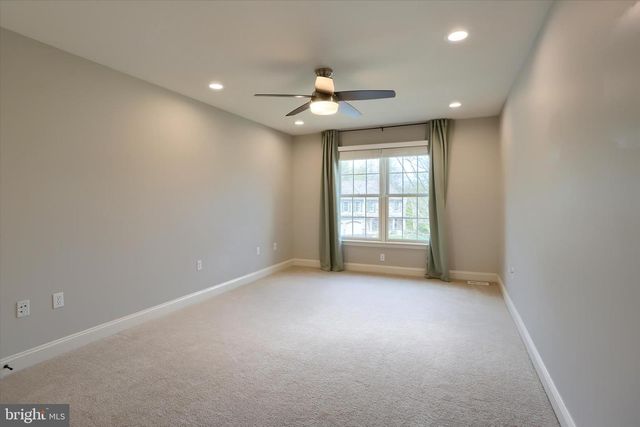 485 SEEDLING CT, Mechanicsburg, PA 17055