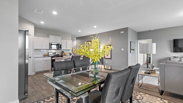 215 GREENHILL Trail, Boyd, TX 76023