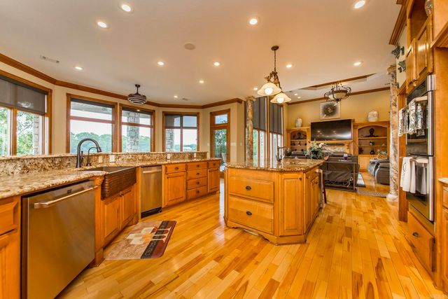 81 Stonegate Terrace, Hot Springs, AR 71913