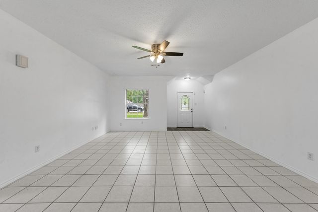1002 Shell Avenue, Cleveland, TX 77327