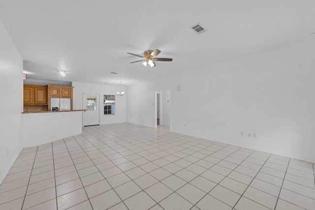 1002 Shell Avenue, Cleveland, TX 77327