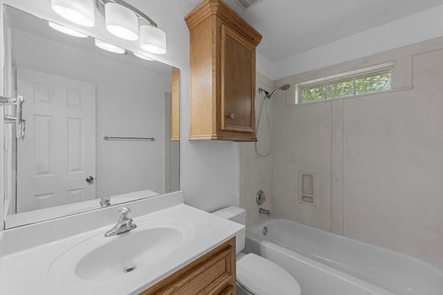 1002 Shell Avenue, Cleveland, TX 77327